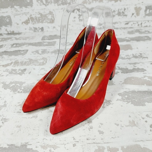 New Donald J Pliner Suzette Red Suede Pointed Toe Pump M424 - Picture 2 of 14